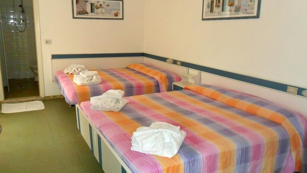 Hotel Michelangelo Bellaria-Igea Marina Room photo